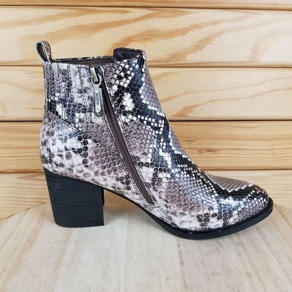 NWOT Blondo Waterproof Leather Booties Ankle Boots Snakeskin Pattern sz 6.5-7 - Picture 10 of 12